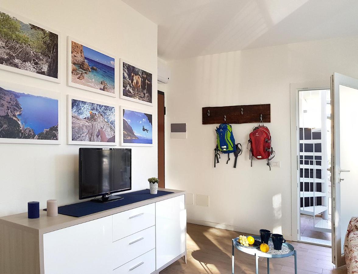Casa Olivastro Vista Mare Lejlighed Santa Maria Navarrese Eksteriør billede